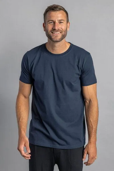 DIRTS dirts Premium Blank T-Shirt SLIM, Navy, – Produktbild 1 von 4
