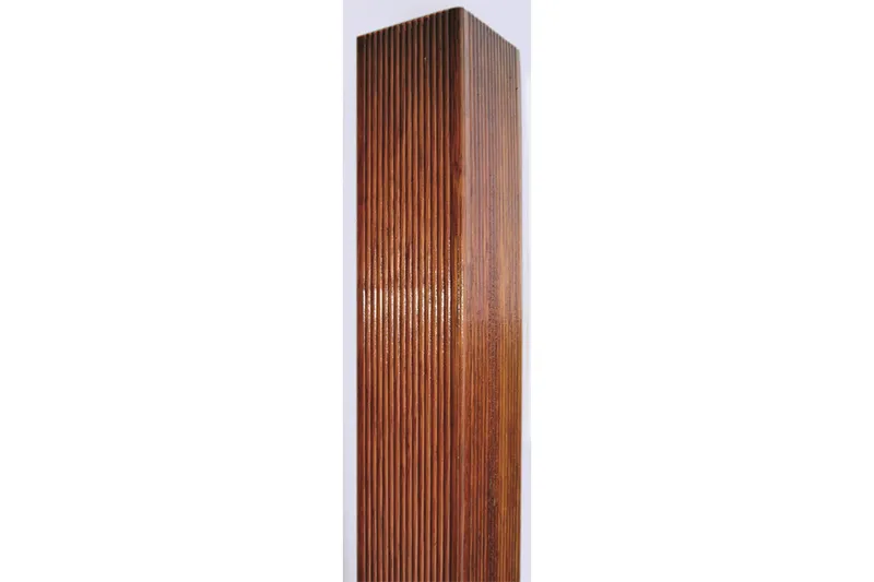 woodstore24 woodstore24 Bangkirai Unterkonstruktion, AD, allseitig fein geriffelt, roh / ungeölt 90 x 90 mm in den Längen 3,05 m – Produktbild 1 von 1