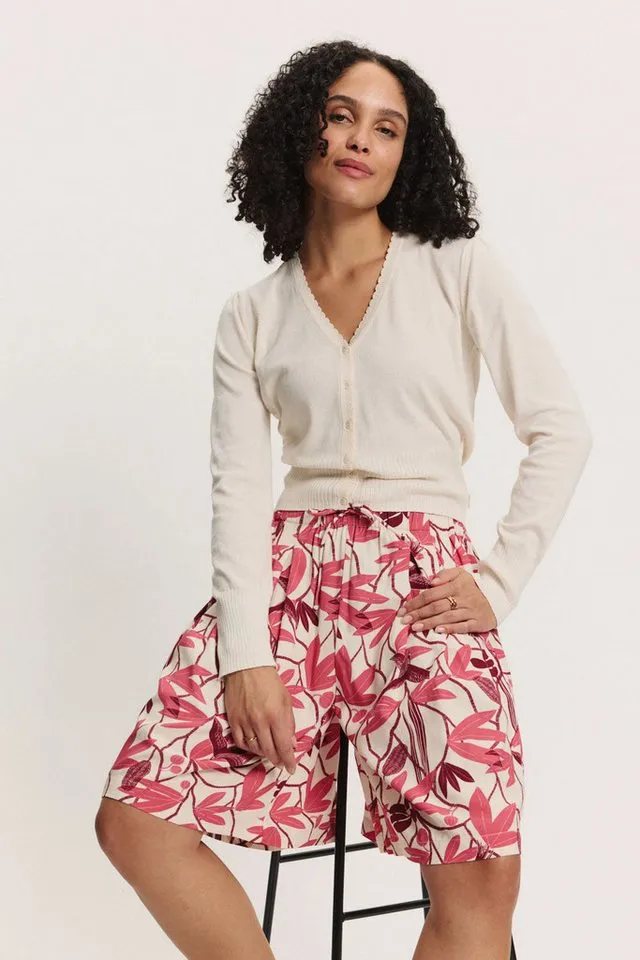 Tranquillo Tranquillo Shorts Kurze Hose Leaa aus EcoVero™ Viskose aus LENZING ECOVERO Viskose, Rot, – Produktbild 4 von 5