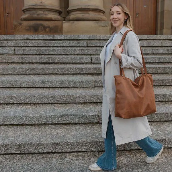 BOWLEANIES TASCHEN BOWLEANIES TASCHEN Mom Bag | Großer Shopper aus Lederfaserstoff mit Reißverschluss, Braun, – Produktbild 4 von 4