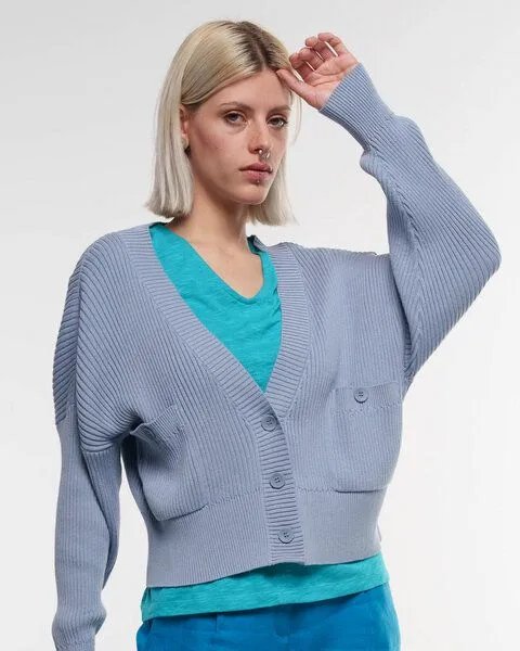 Alma & Lovis Alma & Lovis Grandpa Rippen-Strickjacke aus reiner Bio-Baumwolle | Cotton Grandpa, Cosmic sky (blau), – Produktbild 3 von 4