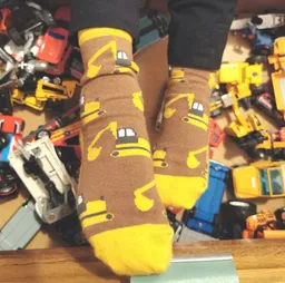 Fräulein Prusselise Fräulein Prusselise 3er spezial Socken Pack Fahrzeuge und Fastfood, Bagger, Feuerwehr und Pommes, bunt – Produktbild 1 von 1