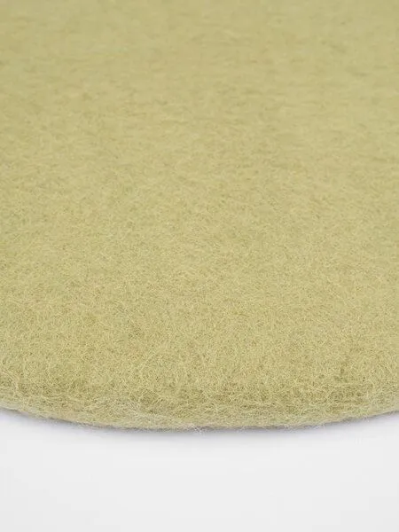 myfelt myfelt Flachfilz Sitzauflage (⌀ 36 cm, 36 x 36 cm), Hellgrün (pitt), – Produktbild 3 von 4