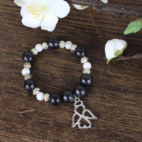 Mitienda Shop Mitienda Shop Perlenarmband Bolitas mit verschiedenen Anhängern – Produktbild 8 von 8