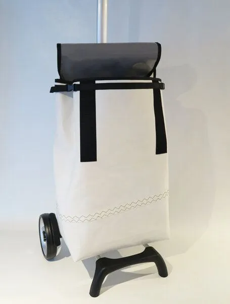 Leonca Leonca Upcycling Einkaufstrolley aus recyceltem Segel – Produktbild 1 von 4