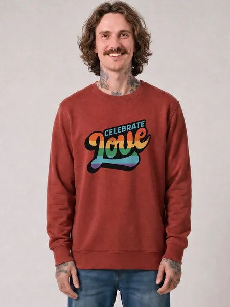 watapparel watapparel Sweatshirt Unisex Celebrate Love, Earthy red, – Produktbild 2 von 2