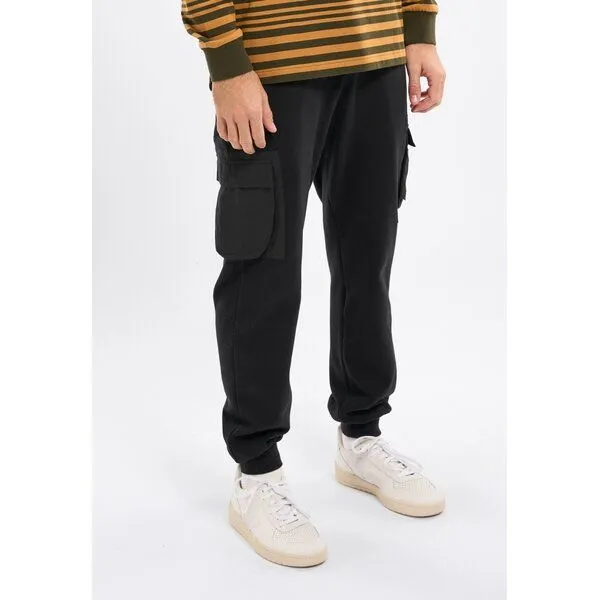 KnowledgeCotton Apparel KnowledgeCotton Apparel Jogginghose UTILITY mit Taschen aus Bio-Baumwolle, Schwarz (black jet), – Produktbild 2 von 4