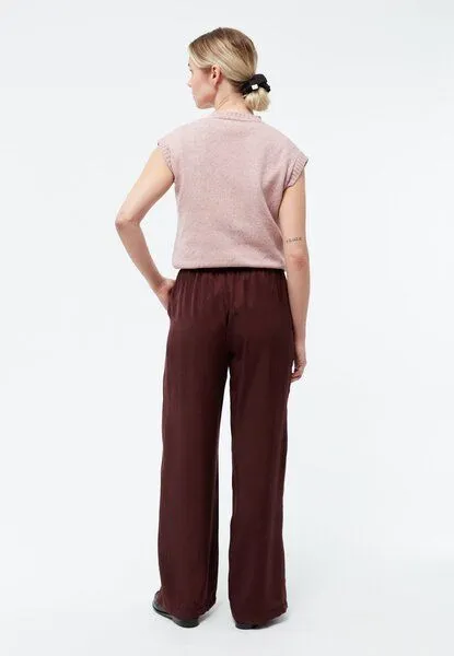 Givn Berlin Givn Berlin Hose GBMARLA relaxed aus TENCEL mit Peach-Effekt, Wine red, – Produktbild 3 von 4