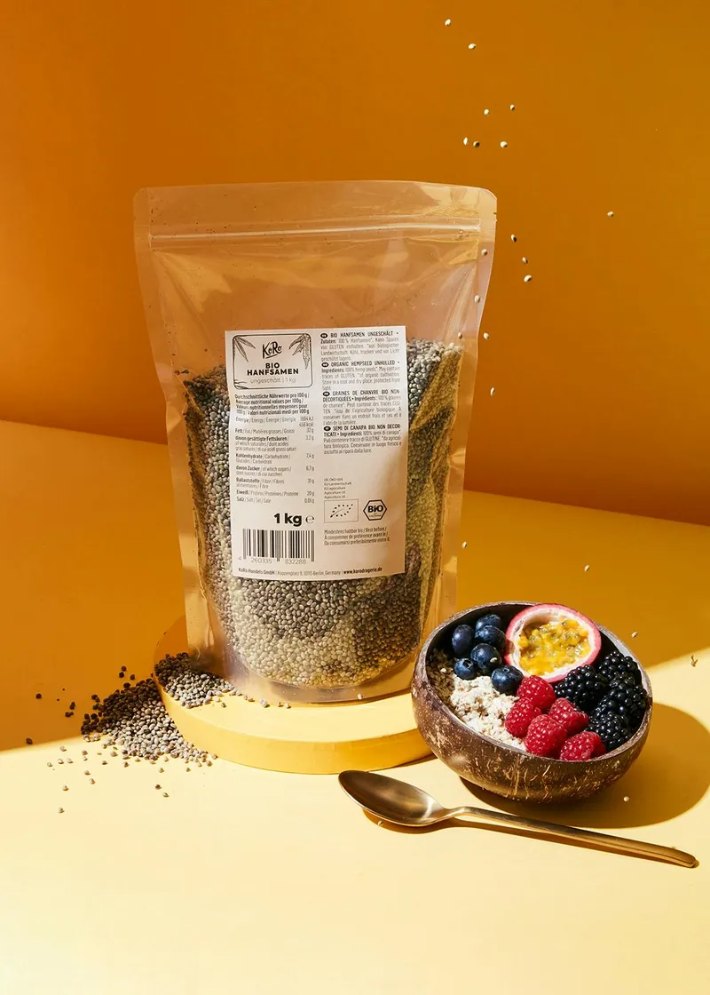 KoRo Ungeschälte Bio Hanfsamen 1 kg – Produktbild 2 von 5