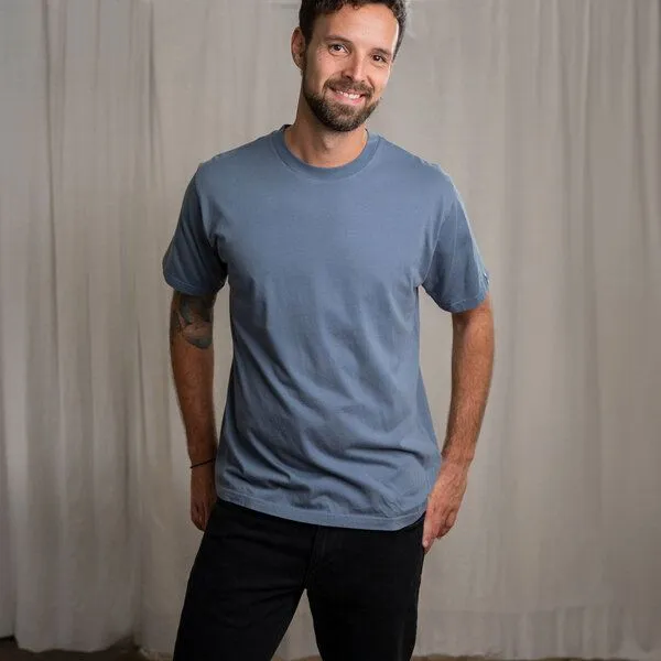Vresh Clothing Vresh Clothing Vred - Oversized unisex T-Shirt aus Biobaumwolle, Rauchblau, – Produktbild 1 von 4