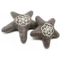 Wooliie Wooliie Seed of Life Star – handgefertigtes Spielzeug aus 100 % naturbelassener Schurwolle – Produktbild 1 von 1