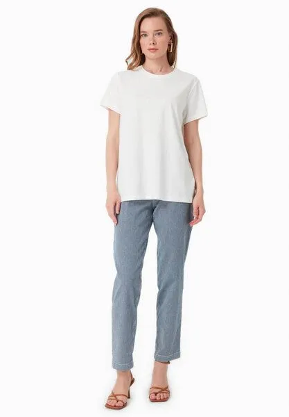 ORGANICATION ORGANICATION Damen Basic T-Shirt aus Bio-Baumwolle, Off white, – Produktbild 2 von 4