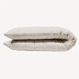 Slāf Slāf Seitenschläferkissen Naturlatexkern 150x40x12,5 Steppbezug Baumwolle mit Lyocell versteppt – Produktbild 1 von 1