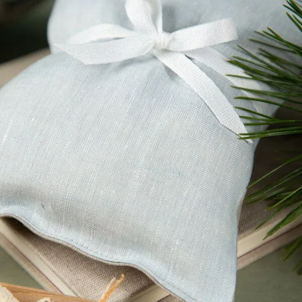 nahtur-design nahtur-design Zirbenkissen aus Bioleinen, Hellblau, – Produktbild 3 von 4