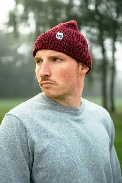 DIRTS dirts Classic Beanie 2.0, Royal burgundy, – Produktbild 1 von 4