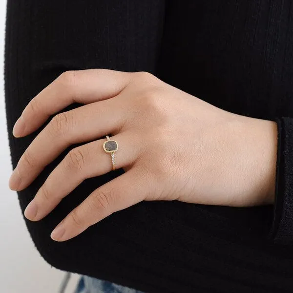 Eppi Eppi Ring mit Emerald Salt and Pepper Diamanten und Diamanten Adaline, Weiss, – Produktbild 4 von 4