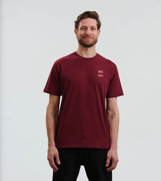 Gary Mash GARY MASH T-Shirt Bla bla. aus Biobaumwolle, Burgund (rot), – Produktbild 3 von 4