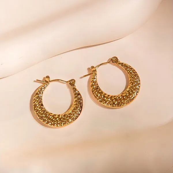 ELEKTROPULLI ELEKTROPULLI Hammered DOTS Creolen 20mm, Gold, – Produktbild 3 von 3
