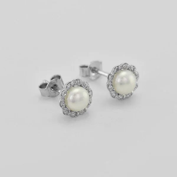 Eppi Eppi Silberne Halo-Ohrringe mit Diamanten und Perlen Arabella, Silber, – Produktbild 3 von 4