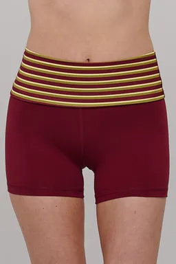 SEAAV SEAAV Damen vegan Shorts 4’’ Flow Fold Coast In Cranberry / Vineyard Stripe – Produktbild 1 von 1
