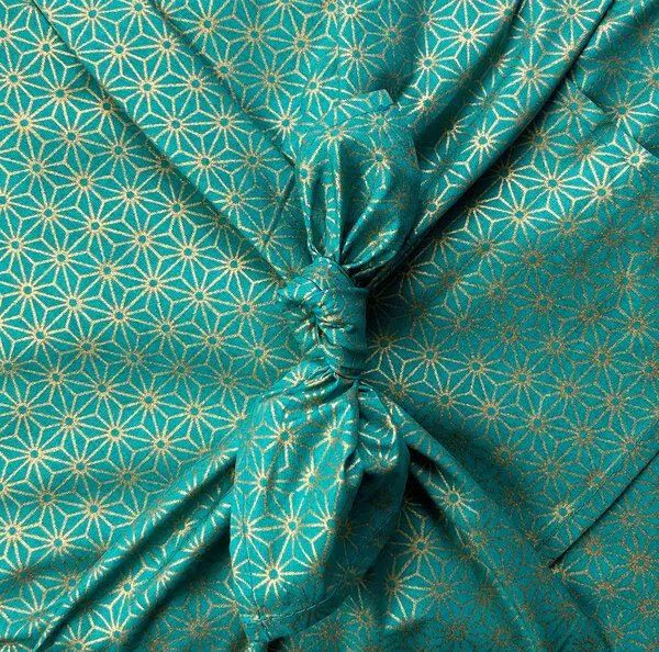 FabRap Gift Wrap FabRap Gift Wrap Wiederverwendbare Geschenkverpackung Furoshiki (einseitig), Jade (green mit gold), – Produktbild 4 von 4