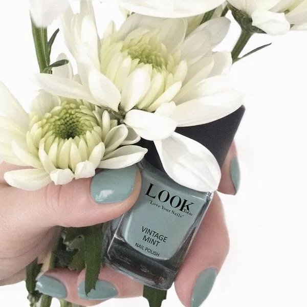 Look To Go Look To Go • veganer Nagellack • GRÜNTÖNE • 21-free & PETA approved, Vintage mint, – Produktbild 2 von 3