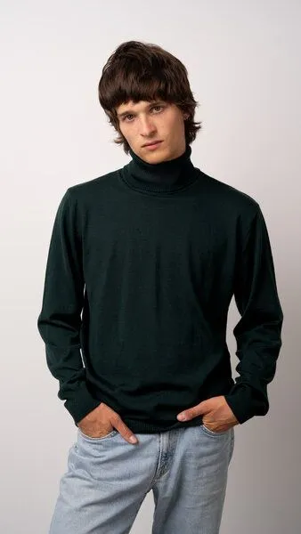 Kopyto Kopyto OCELOT - Herrenrollkragenpullover aus 100% Merinowolle Strickpullover, Dunkelgrün, – Produktbild 2 von 4