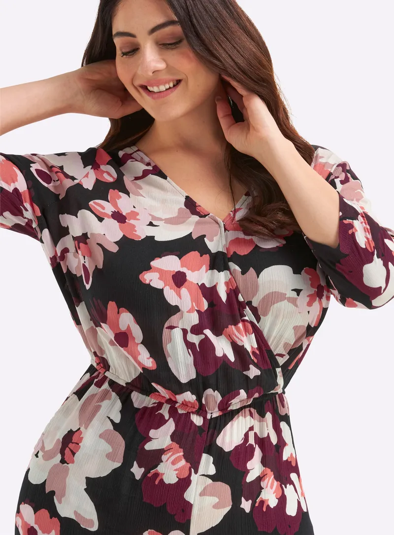 sheego Jumpsuit schwarz-koralle-bedruckt, Schwarz-koralle-bedruckt, – Produktbild 2 von 2