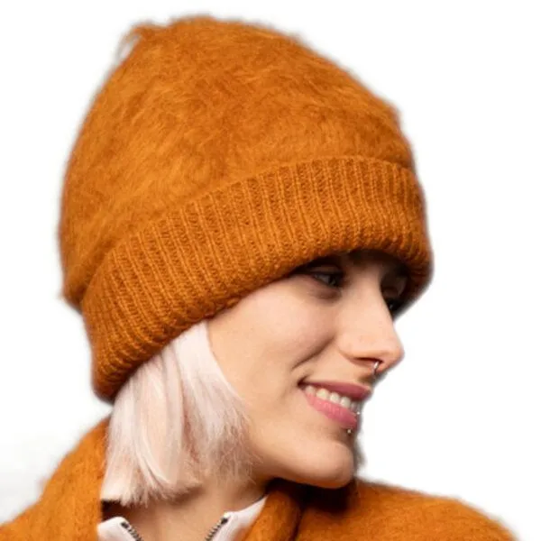 Alma & Lovis Alma & Lovis supersofte Flausch-Mütze aus Alpaka, Orange, – Produktbild 2 von 2