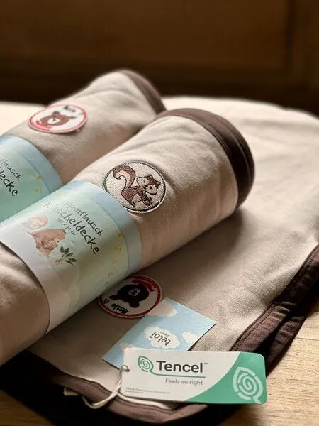 tetoi-vienna tetoi-vienna Kuscheldecke aus TENCEL "Alpenflausch" für Babys und Kinder 140x90cm beige – Produktbild 2 von 2