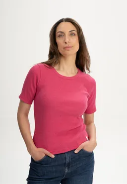 MELA Geripptes T-Shirt Modell: Jasleen GOTS – Produktbild 1 von 1