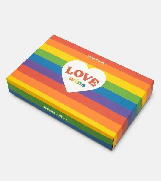 Natural Vibes Natural Vibes 3-Pack Love Wins Bio GOTS | Geschenkset | Bunte Socken | Herren Damen Socken | – Produktbild 4 von 4