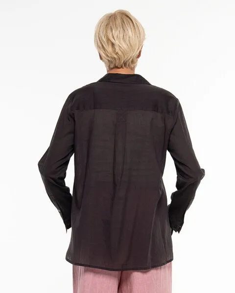 Alma & Lovis Alma & Lovis Lässige Hemdbluse aus feinster Bio-Baumwolle | Batist Hemd, Chocolate (braun), – Produktbild 4 von 4