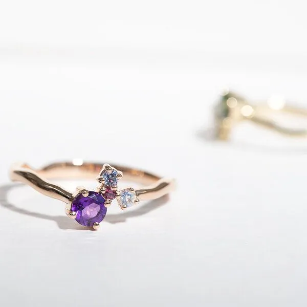 Eppi Eppi Silberner Cluster Ring mit Amethyst und Edelsteinen Roche, Gelb, – Produktbild 2 von 4