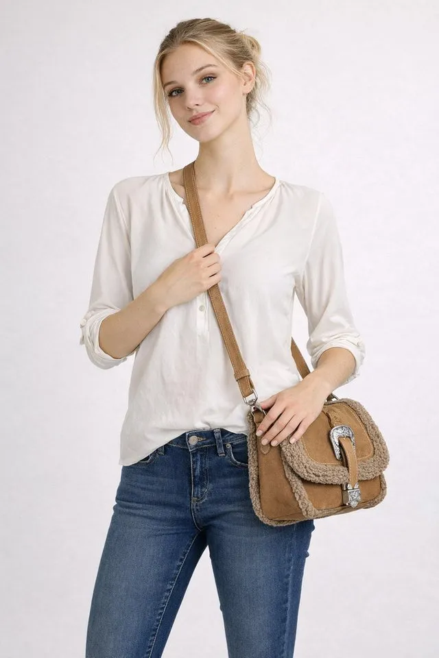 Collezione Alessandro Collezione Alessandro Umhängetasche Cowgirl, im Western Style mit Teddy-Fell, Braun, – Produktbild 2 von 5