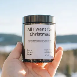 Just a decent day Just a decent day All I want for Christmas - Duftkerze - Handmade - Sojawachs – Produktbild 1 von 1
