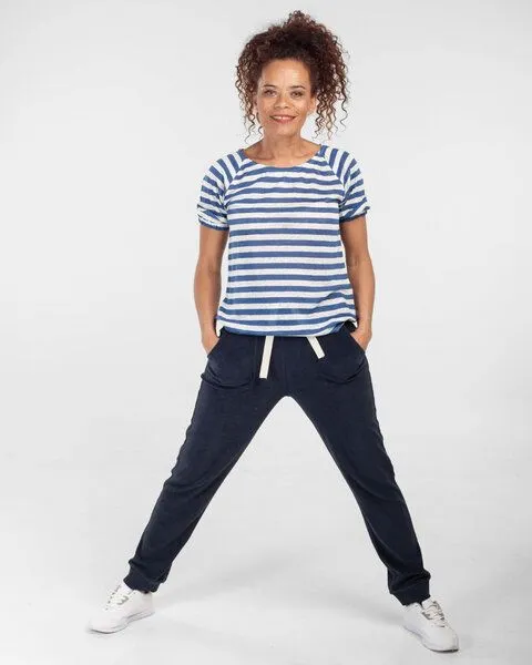 Alma & Lovis Alma & Lovis Frottier Jog-Pants aus Bio-Baumwolle | Velour Jog-Pants, Captain blue (dunkelblau), – Produktbild 1 von 4