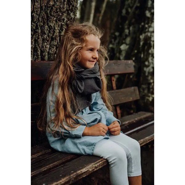 Hutch&Putch Hutch&Putch Musselin Halstuch - Schal - Dreieckstuch für Kinder (6-14 Jahre) aus 100% Bio-Baumwolle, Anthrazit, – Produktbild 3 von 4