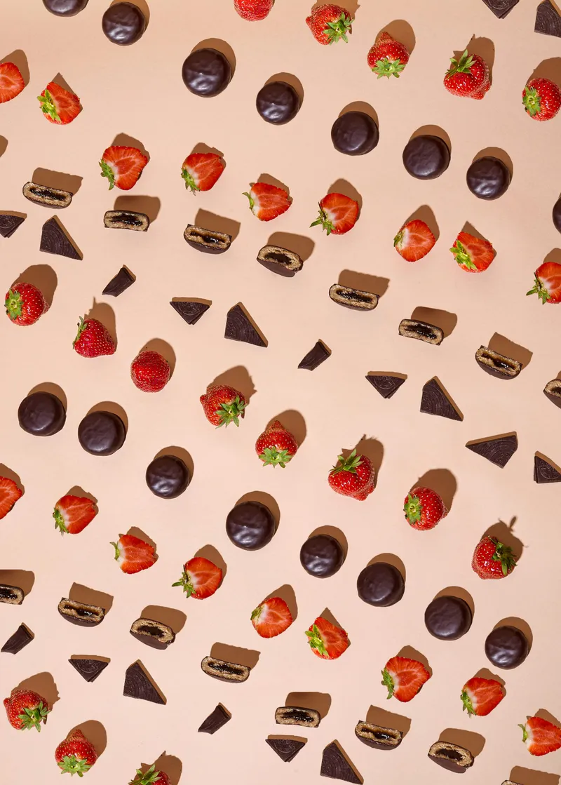 KoRo Bio Dark Chocolate Duo Strawberry | 2 x 20 g – Produktbild 4 von 5