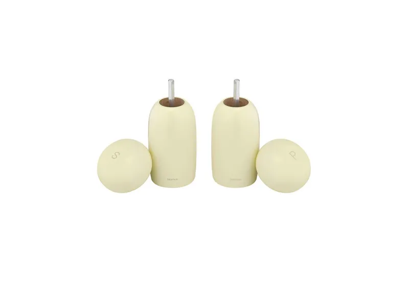 blomus Salz-/Pfeffermühle -MOLI- 2er Set, Gewürzmühlen, Streuer, Mühlenset: aus Holz manuell, FSC-zertifiziertes Eschenholz, Pflegeleicht, S/P Markierung, Gelb, – Produktbild 2 von 4