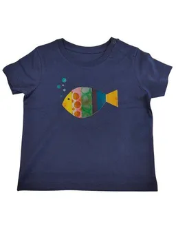 MelaDi Meladi Kinder Baby-Shirt aus Biobaumwolle - Fisch auf Navy Blue – Produktbild 1 von 1