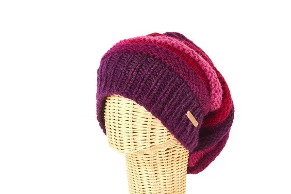 short'n'pietz short'n'pietz Schurwollmütze gestreift, handgestrickt, Lila pink, – Produktbild 1 von 2