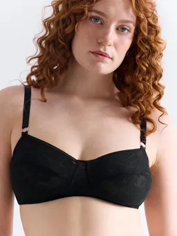 erlich textil erlich textil Sleek Lace Balconette BH aus Spitze, hergestellt in der Türkei – Produktbild 1 von 1