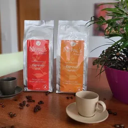Frida Feeling Frida Feeling Nepal's Finest Espresso (Bio), 250g – Produktbild 1 von 1
