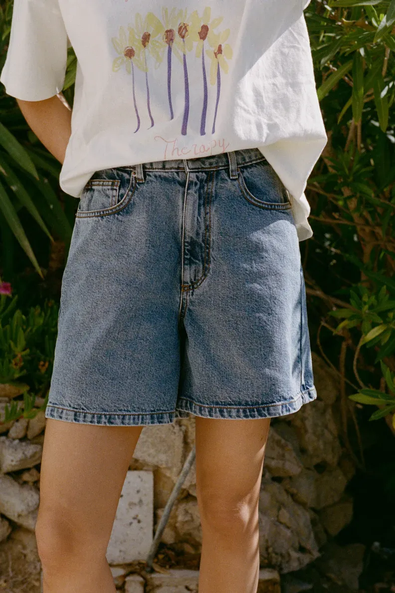 Nénés Nénés Damen vegan Jeansshorts Ambre, Blau, – Produktbild 2 von 2