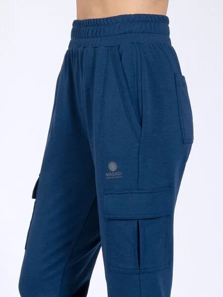 Magadi Magadi Cargo Yoga- und Jogginghose LUCY aus Naturmaterial, Blau, – Produktbild 2 von 4