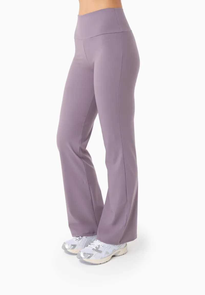 ORGANICATION ORGANICATION Damen vegan Hose Lavinn Dirty Lilac, Lila, – Produktbild 1 von 2