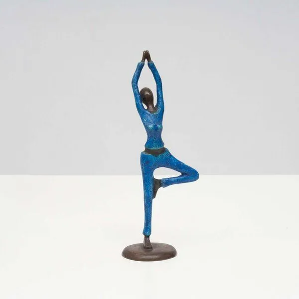 Moogoo Creative Africa Moogoo Creative Africa Bronze-Skulptur Yoga "Vrksasana" | Einbeinstand, Baum | by Hamidou | verschiedene Farben und Größen, Blau, – Produktbild 1 von 2