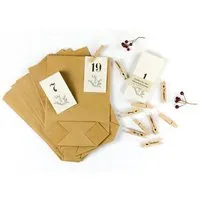 STUDIO KARAMELO STUDIO KARAMELO DIY Adventskalender Set zum Basteln & Befüllen – Produktbild 1 von 1