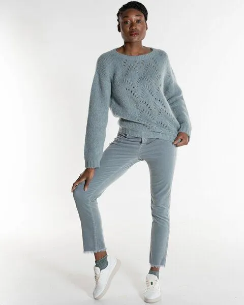 Alma & Lovis Alma & Lovis Softe Samthose mit stylischem Fransensaum | Velvet Slim, Gobelin (hellblau), – Produktbild 2 von 4